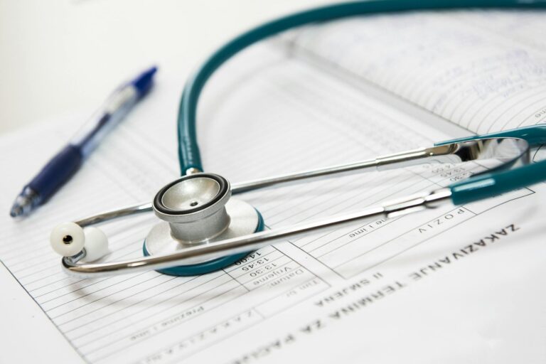 Rogobete dezvăluie: 60% din absolvenții de Medicină – pe tușă!