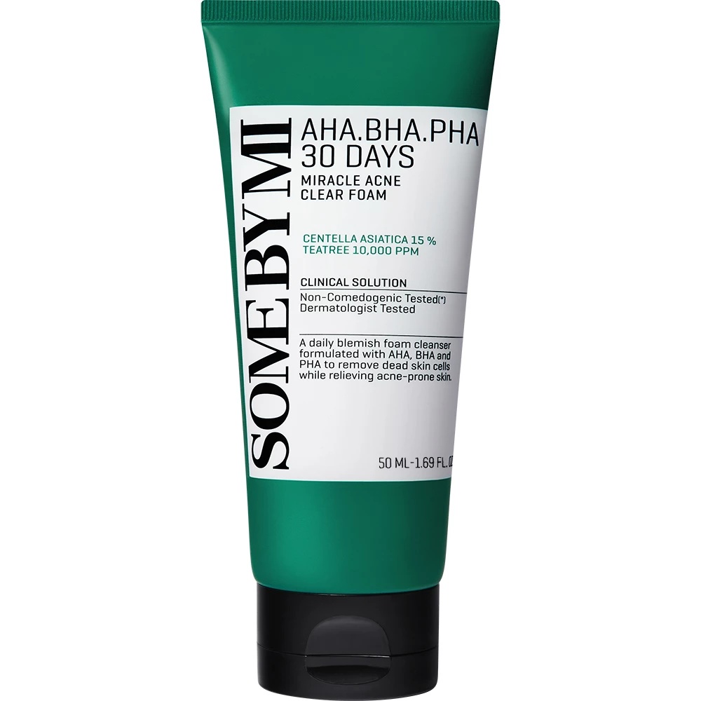 Spumă de curățare SOME BY MI aha-bha-pha 30 days miracle, o soluție pentru tenul cu acnee?